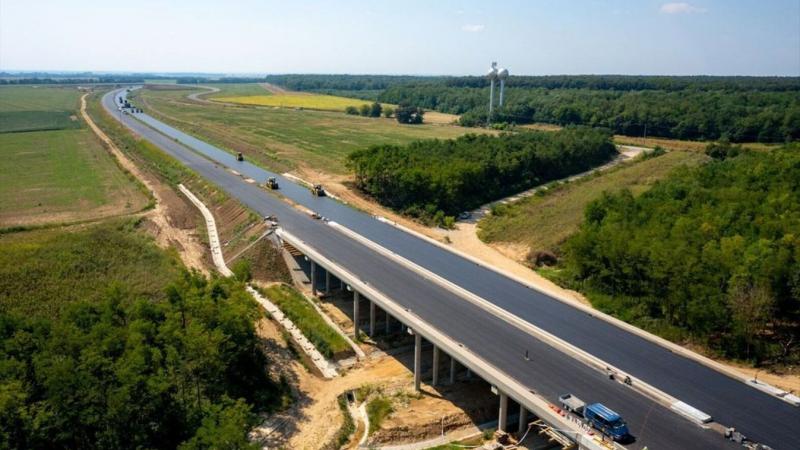 Fedezd fel velünk, mikor kerül sor az M6 autópálya utolsó szakaszának átadására!