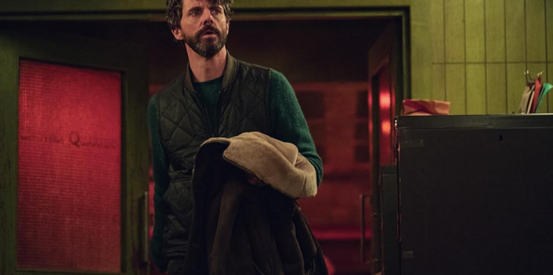 Már csak egy rövid idő választ el minket attól, hogy felfedezzük a Netflix legújabb, legizgalmasabb krimijét, amely hamarosan színre lép!