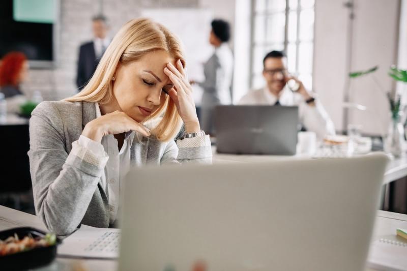 Az alkalmazottak egyre inkább olyan munkakörülményekre törekednek, ahol magasabb jövedelem és alacsonyabb stressz jellemzi a mindennapjaikat.