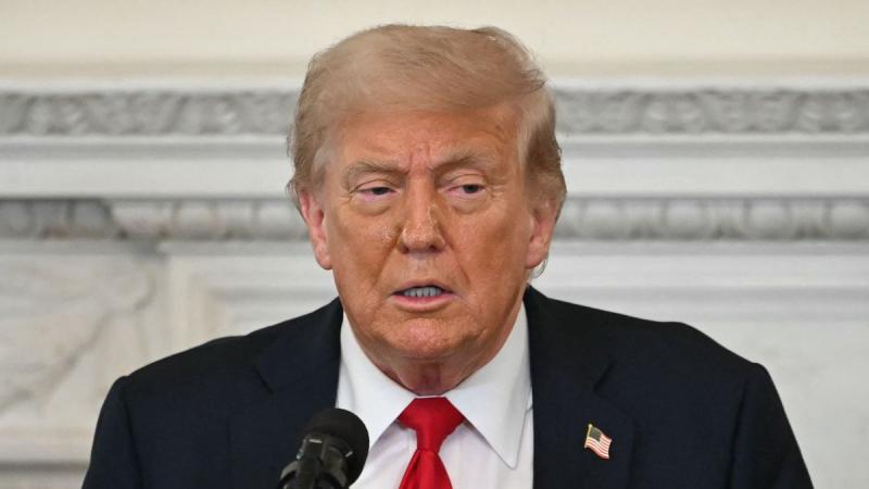 Furcsa és izgalmas beszélgetés keltett feltűnést: kiszivárgott, milyen kérdések fogalmazódhattak meg Trump és Zelenszkij között. 