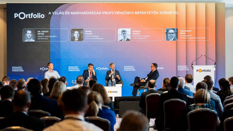 Izgalmas kérdés, hogy vajon az AI egy igazi forradalom vagy csupán egy átmeneti jelenség, mint egy buborék. A mesterséges intelligencia fejlődése rengeteg lehetőséget kínál, de sokan aggódnak a fenntarthatósága miatt. Eközben a forint helyzete is érdekes,