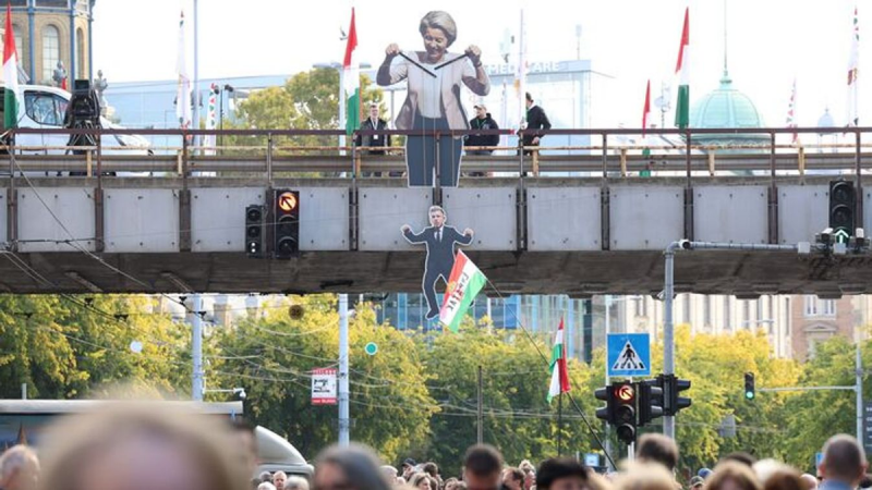 A Békemenet legszórakoztatóbb mozzanata - Brüsszel bábos mestere: Magyar Péter!