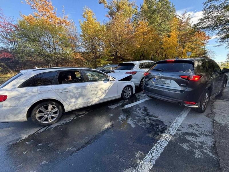 Három személyautó ütközött össze Balavásár közelében, Maros megyében (VIDEÓ)