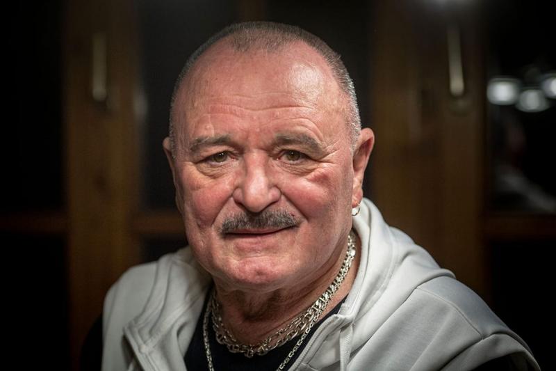 Nagy Feró elvárja, hogy azok, akik támadják, bocsánatot kérjenek tőle, különösen Wolf Katitól.