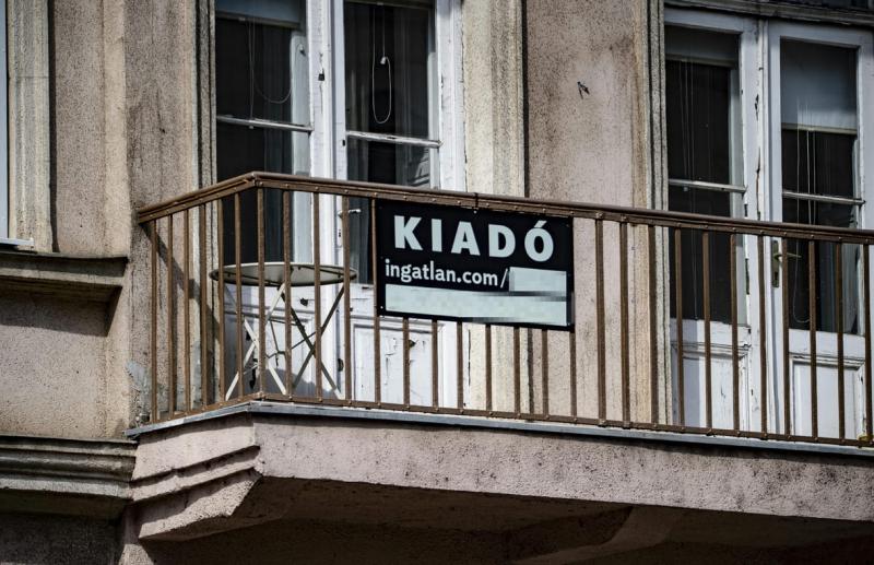 Az Otthon Start programnak köszönhetően a fővárosi albérletek ára 250 ezer forint alá csökkent.